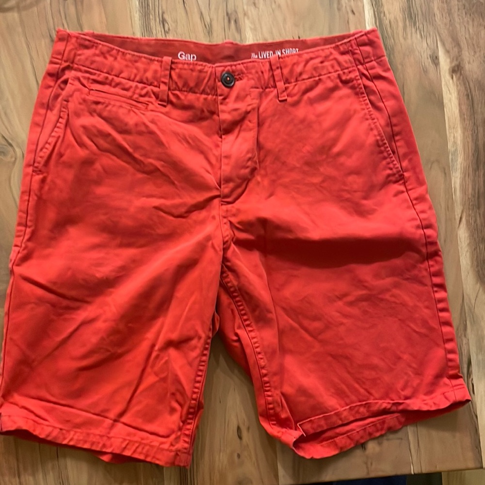 Gap Live-in red cotton shorts